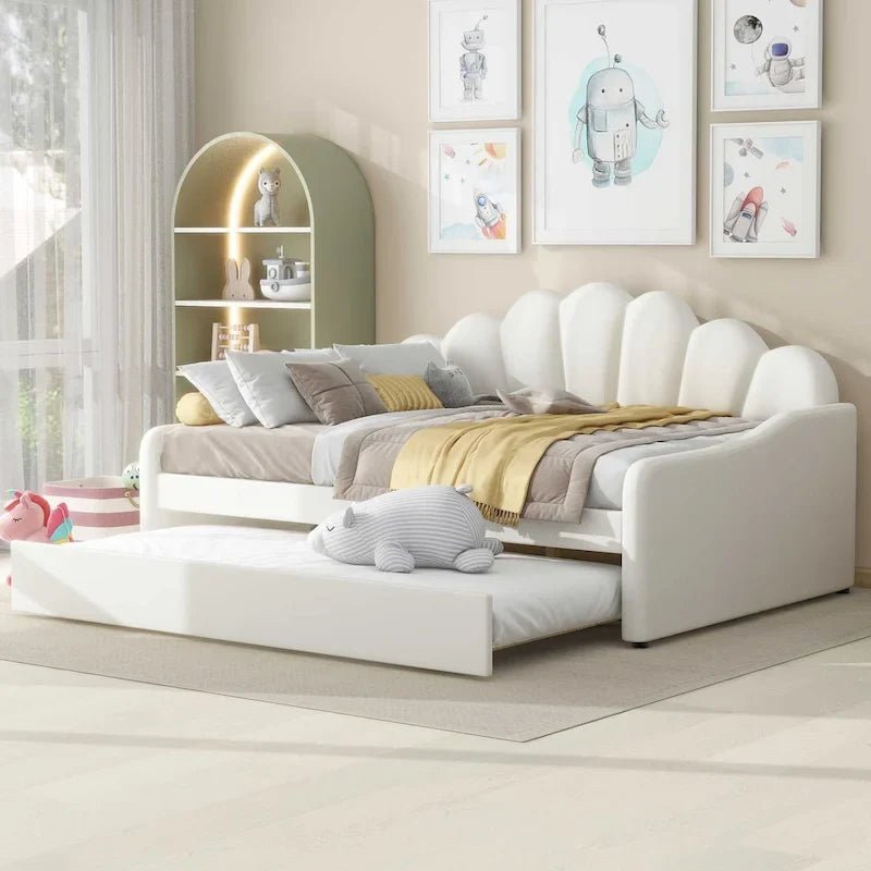 White Full Upholstery Daybed with Shell Shaped Backrest and Trundle