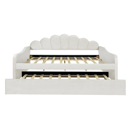 White Full Upholstery Daybed with Shell Shaped Backrest and Trundle